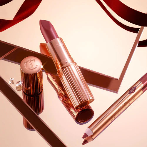 Charlotte Tilbury - Walk Of No Shame On The Go: Red Makeup Gift Set